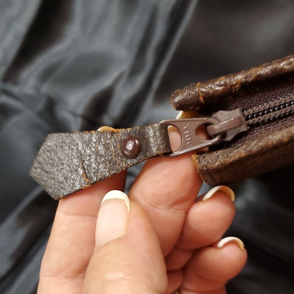 Authentic Burberrys Clutch Bag - Picture 9 of 10